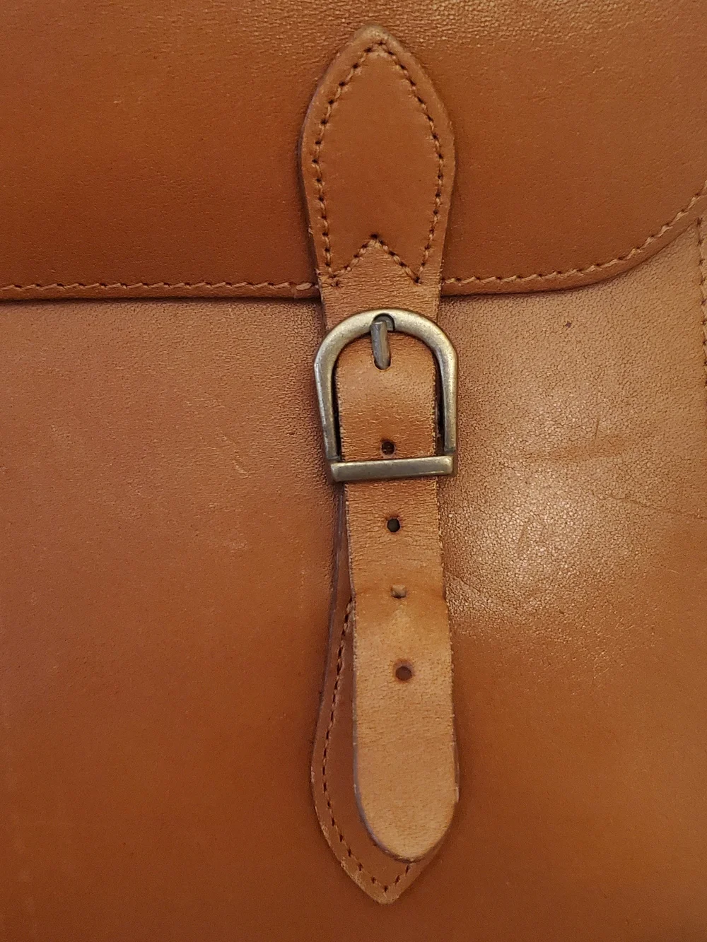 Leegin Saddle Leather Bed roll? Book strap? Bard LARP, Renaissance Fair